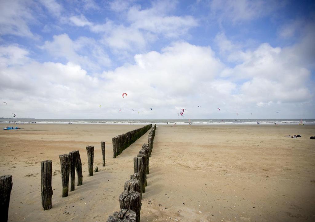 7E Verdiep Appartement Op De Zeedijk In Knokke Voor Max 6 Personen Exterior photo